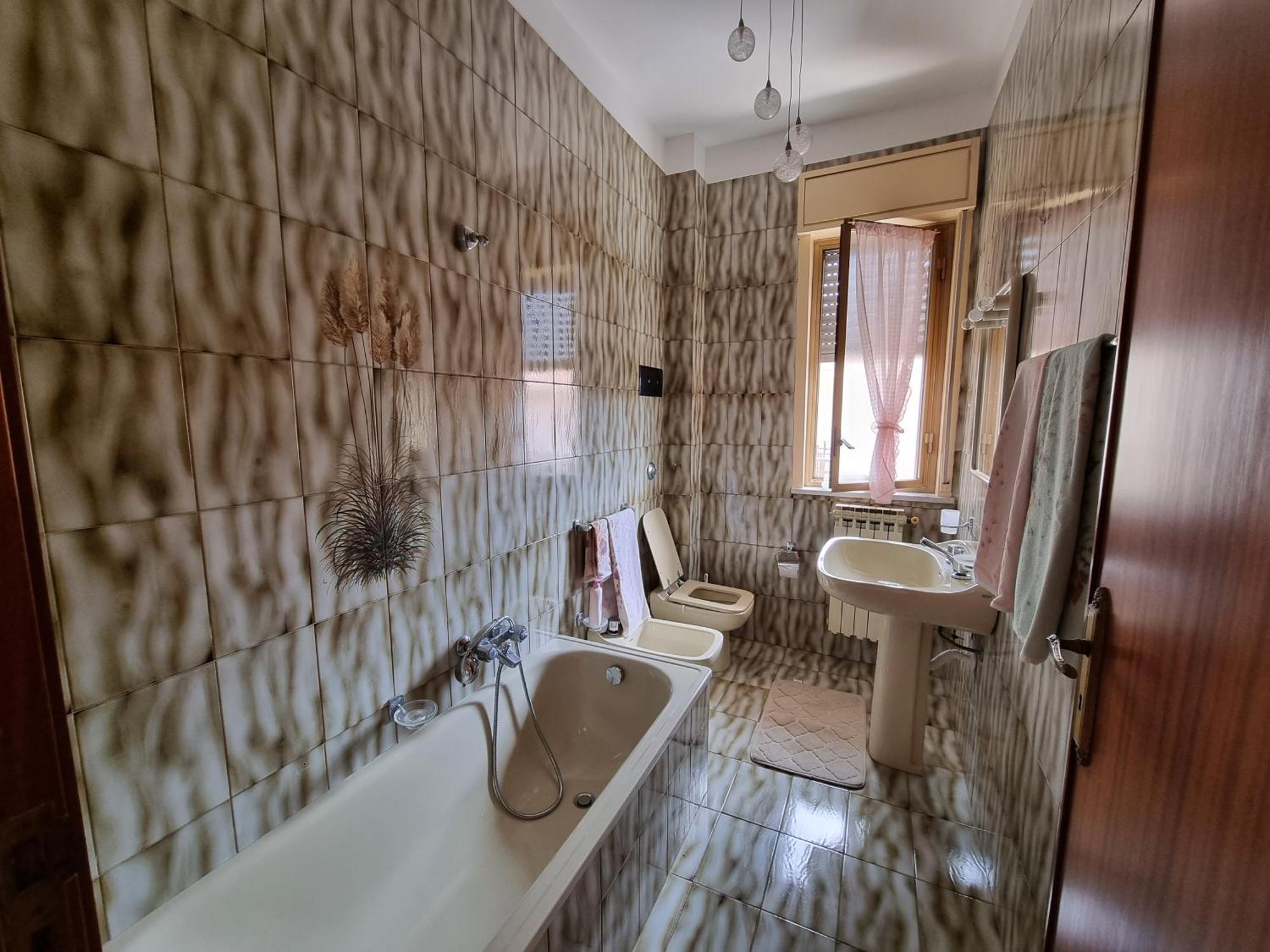 Casa Di Mamma Lägenhet Godrano Exteriör bild