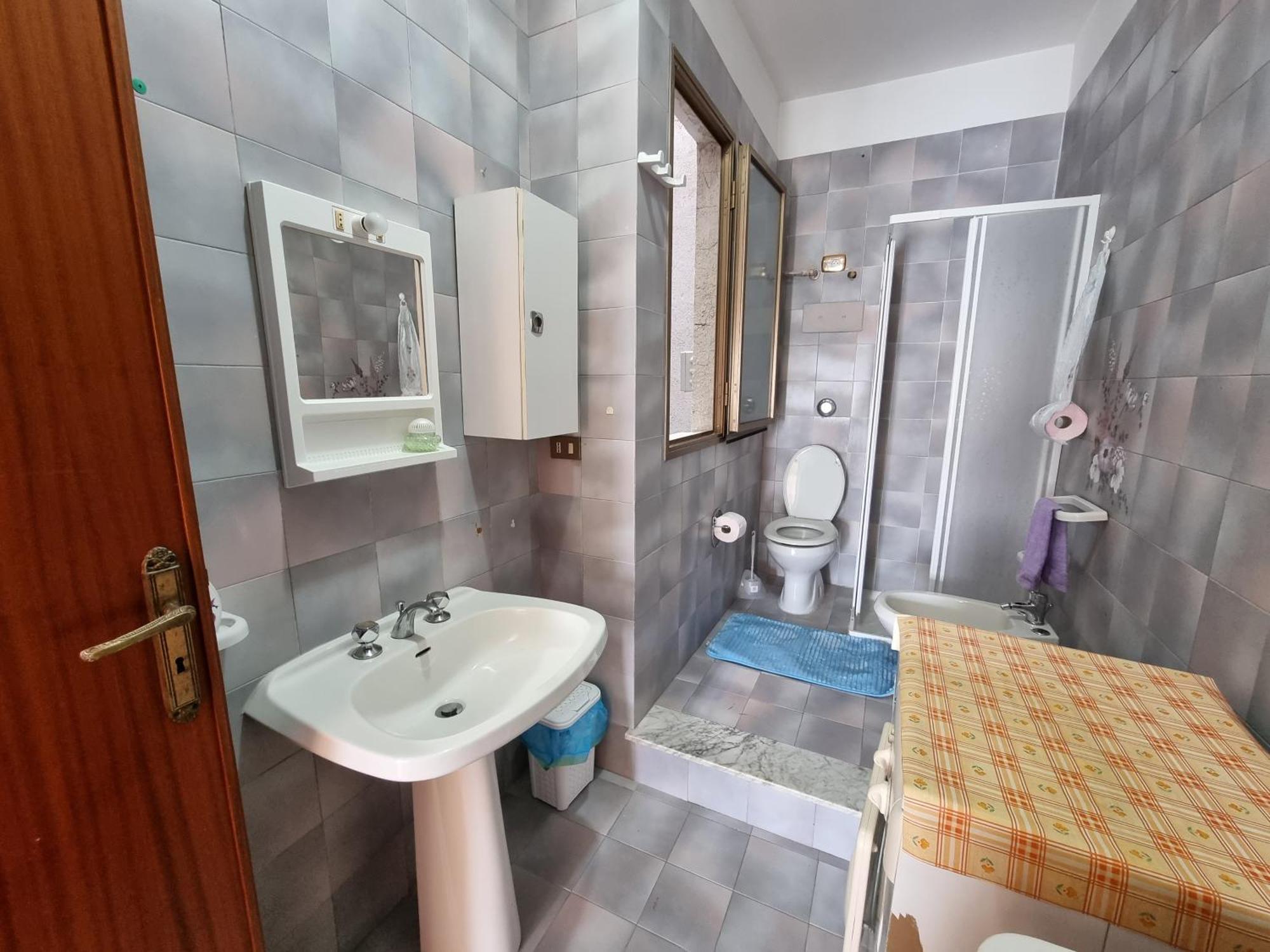 Casa Di Mamma Lägenhet Godrano Exteriör bild
