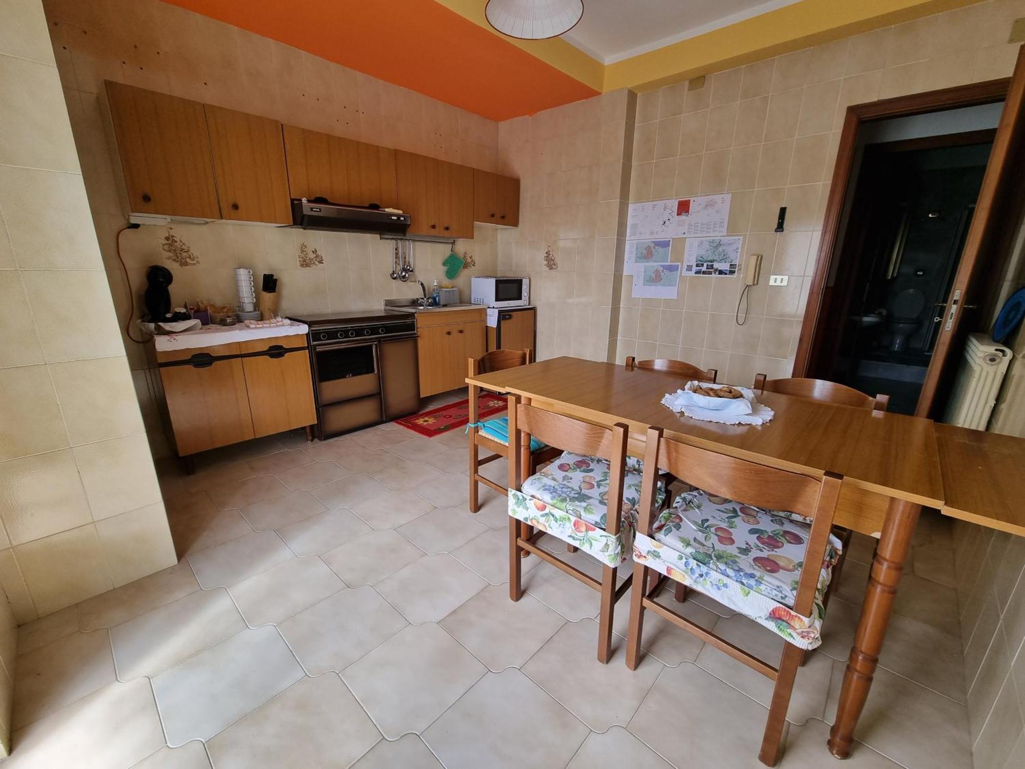 Casa Di Mamma Lägenhet Godrano Exteriör bild